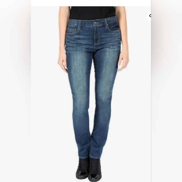 2015 DKNY Mid Summer Sky Blue Soho Skinny Mid Rise Jeans Size 10 x 32 - Picture 1 of 8